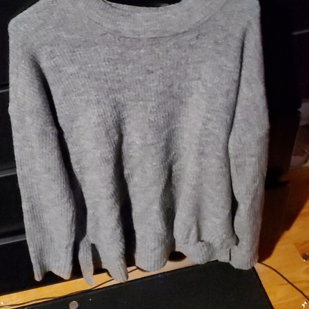 Sweater - Picture 2 of 2
